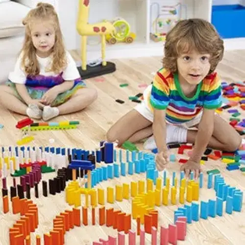 Gift package of domino set