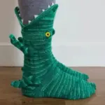 🐊 3D Knitted Crocodile Socks - Image 2