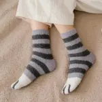 Cat Claw Socks – Cute, Cozy & Purr-fectly Warm Plush Fleece Socks - Image 10